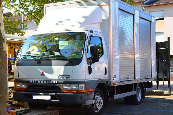 Diesel box truck